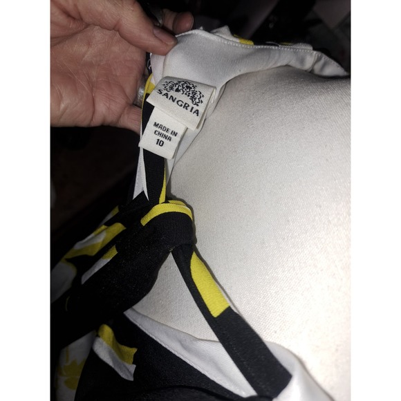 SPRING SALE! GORGEOUS - SEXY-Flirty Sangria maxi size 10 dress Gold accents - Picture 9 of 9